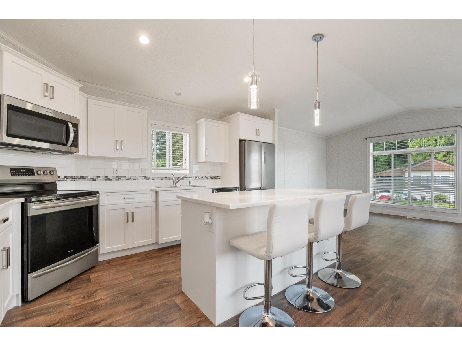 25 6035 VEDDER ROAD|Sardis South