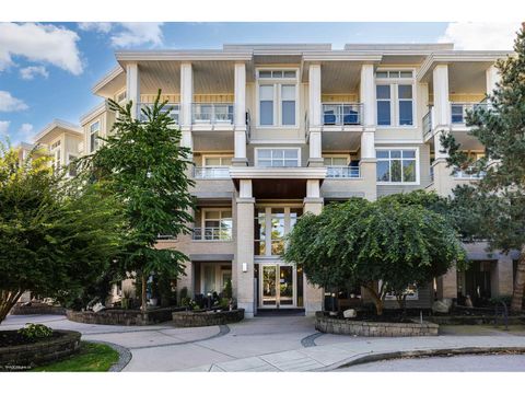 214 15428 31 AVENUE Surrey BC V3Z3W4