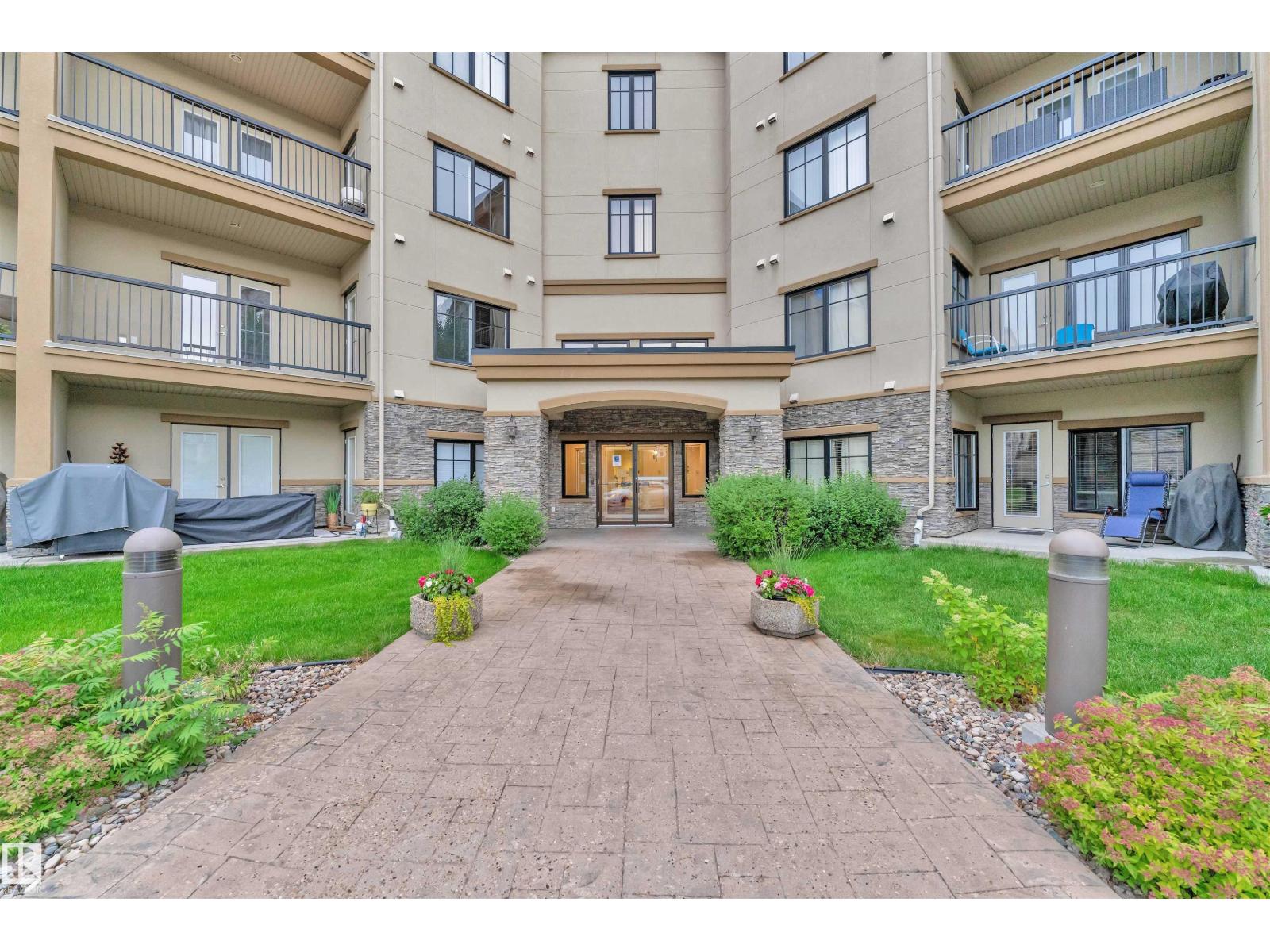 #105 160 Magrath Road NW