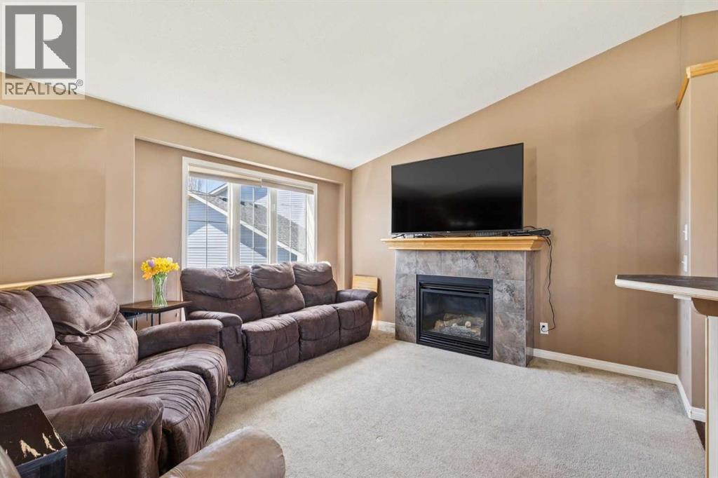 232 Hillcrest Court