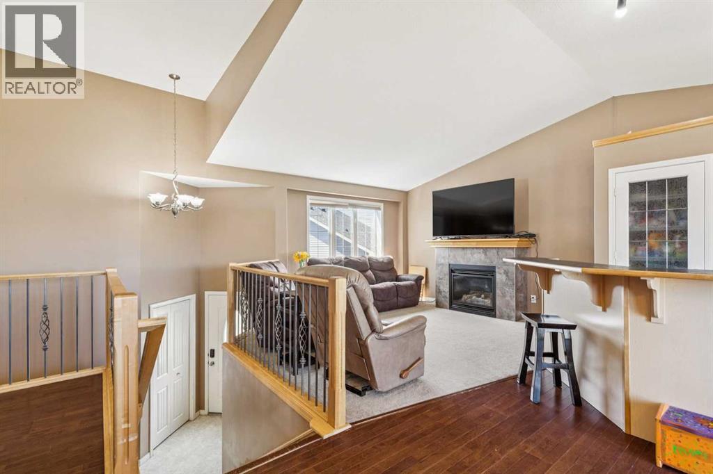 232 Hillcrest Court