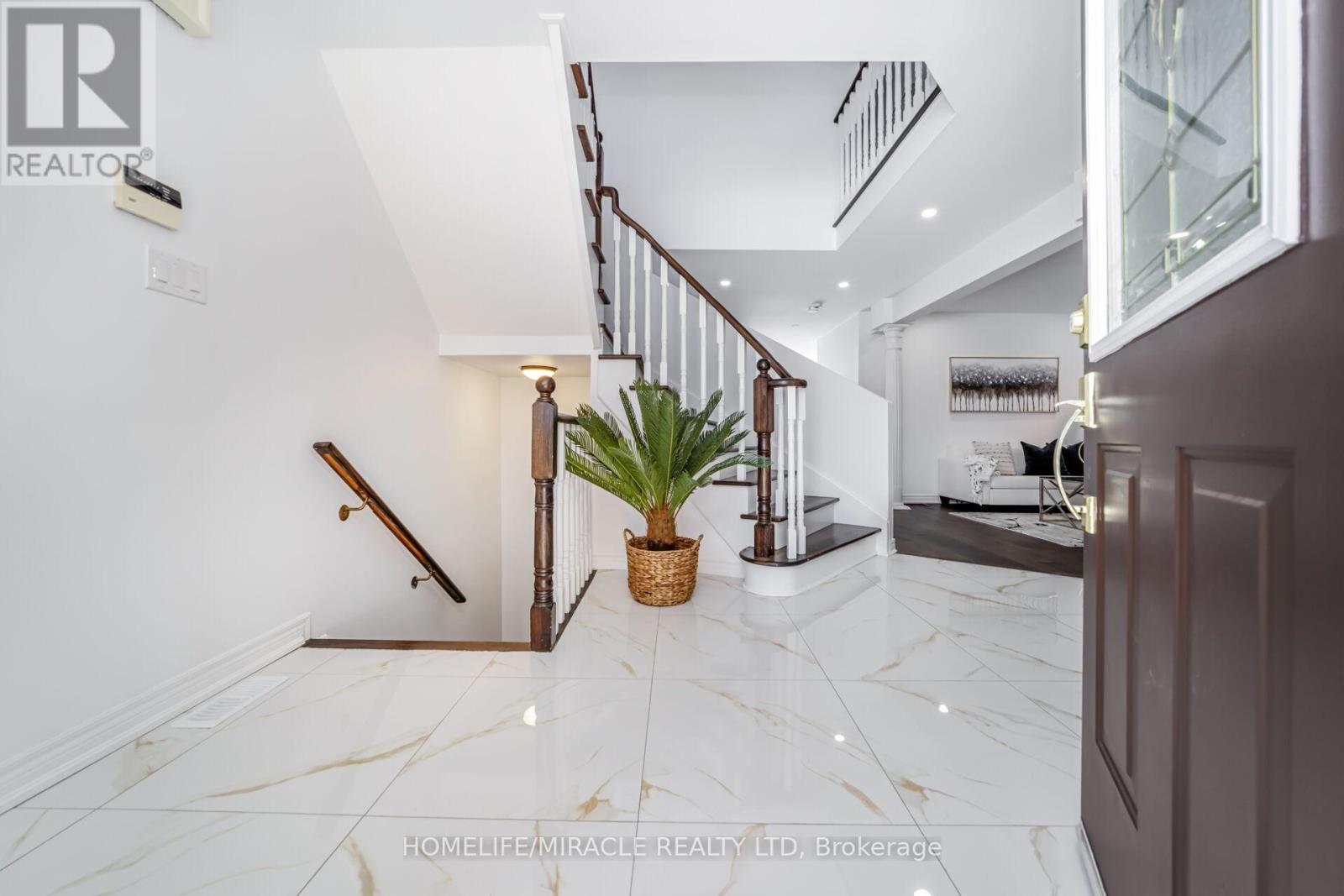 49 CROSS COUNTRY BOULEVARD