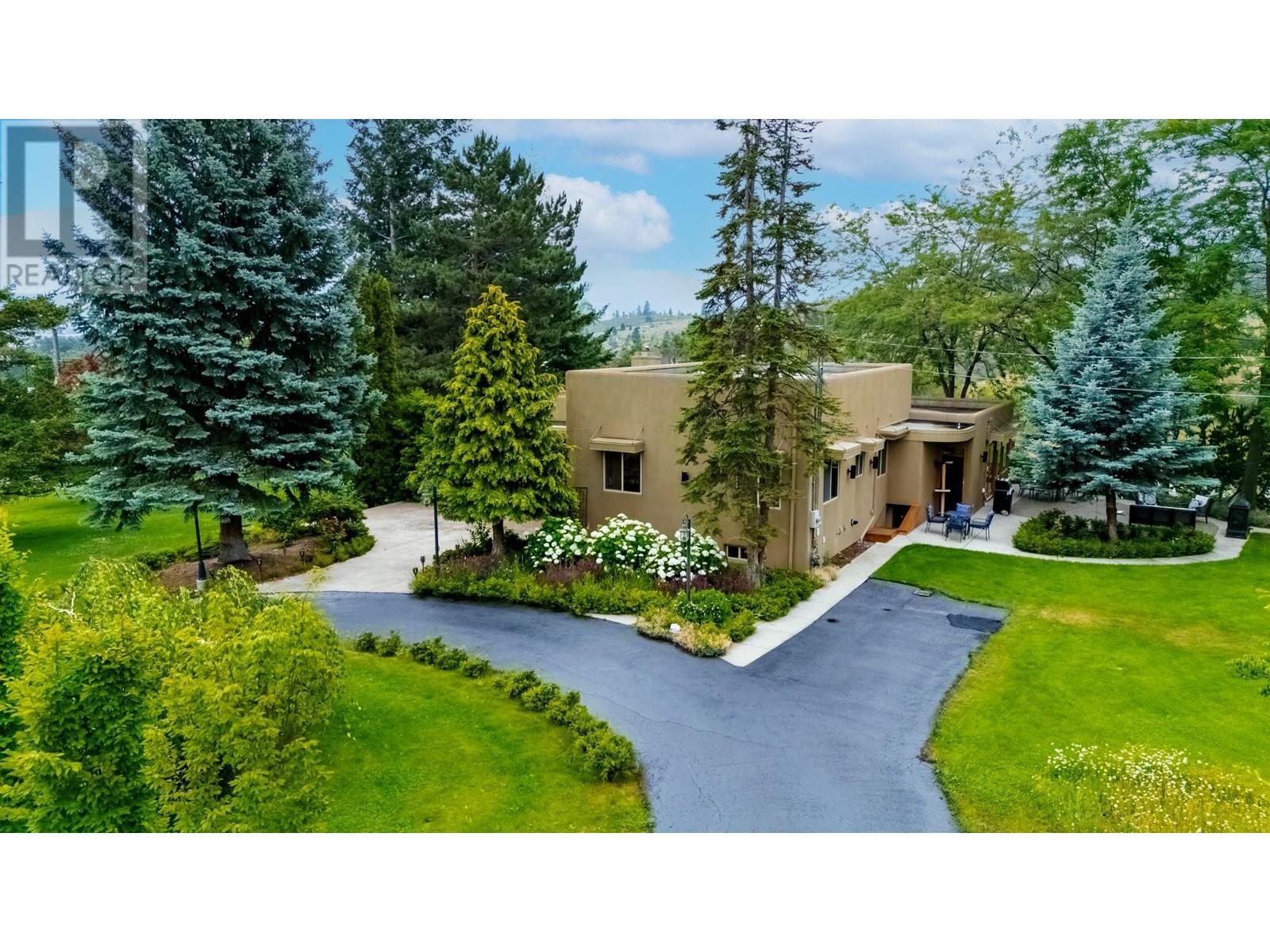 119 SUNGLO Drive