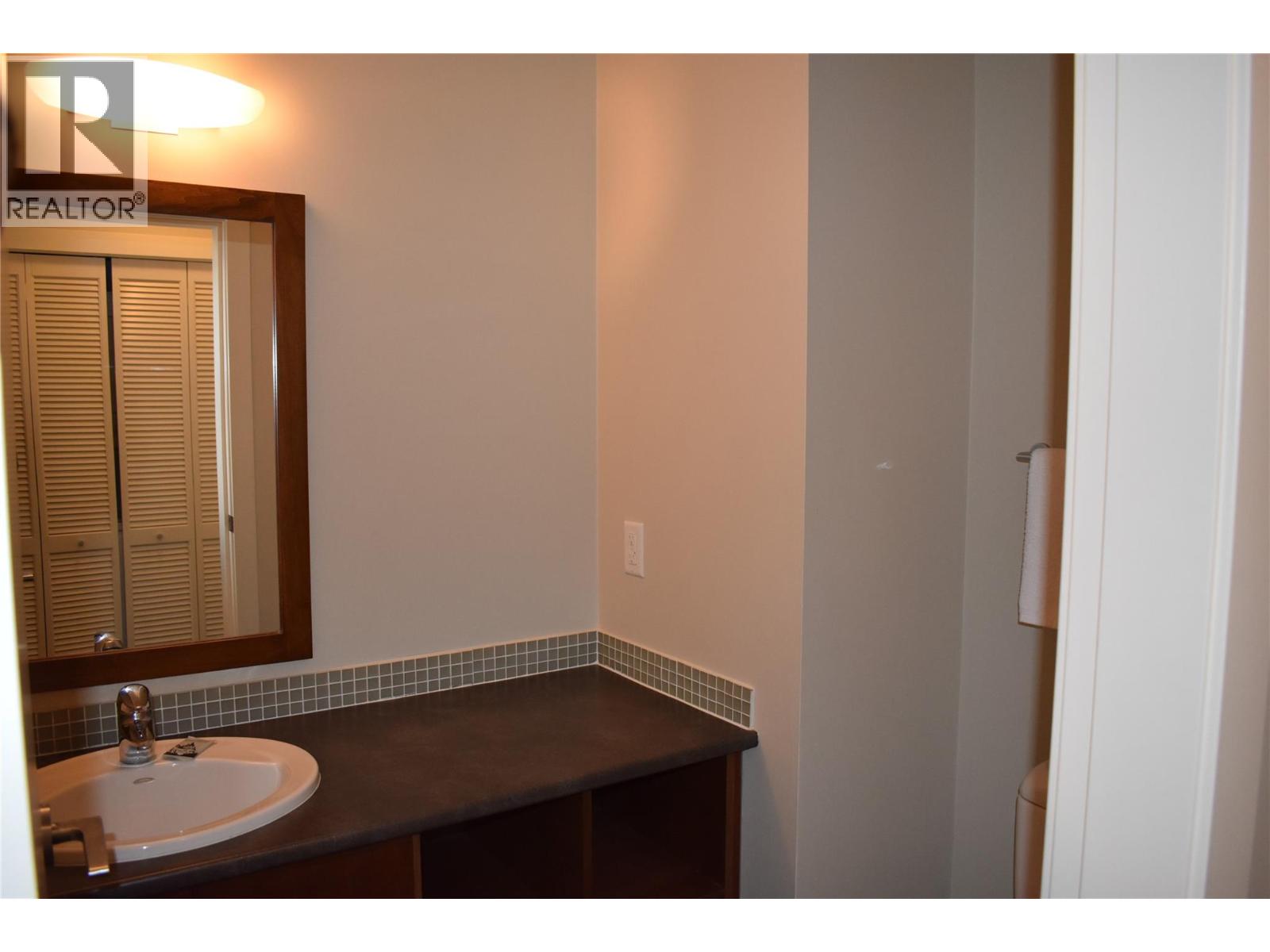 2049 Summit Drive Unit# 414D Lot# 34