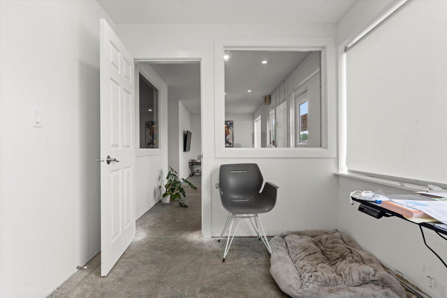 601 & 604 8950 YOUNG ROAD|Chilliwack Downtown