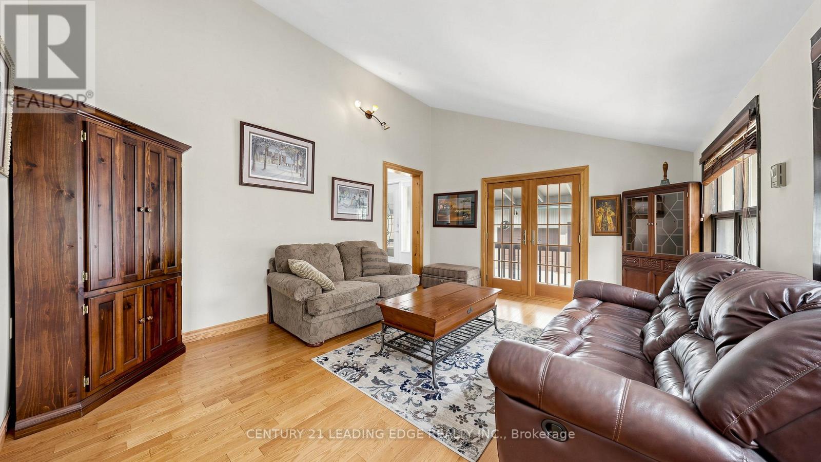 6466 OLD HOMESTEAD ROAD