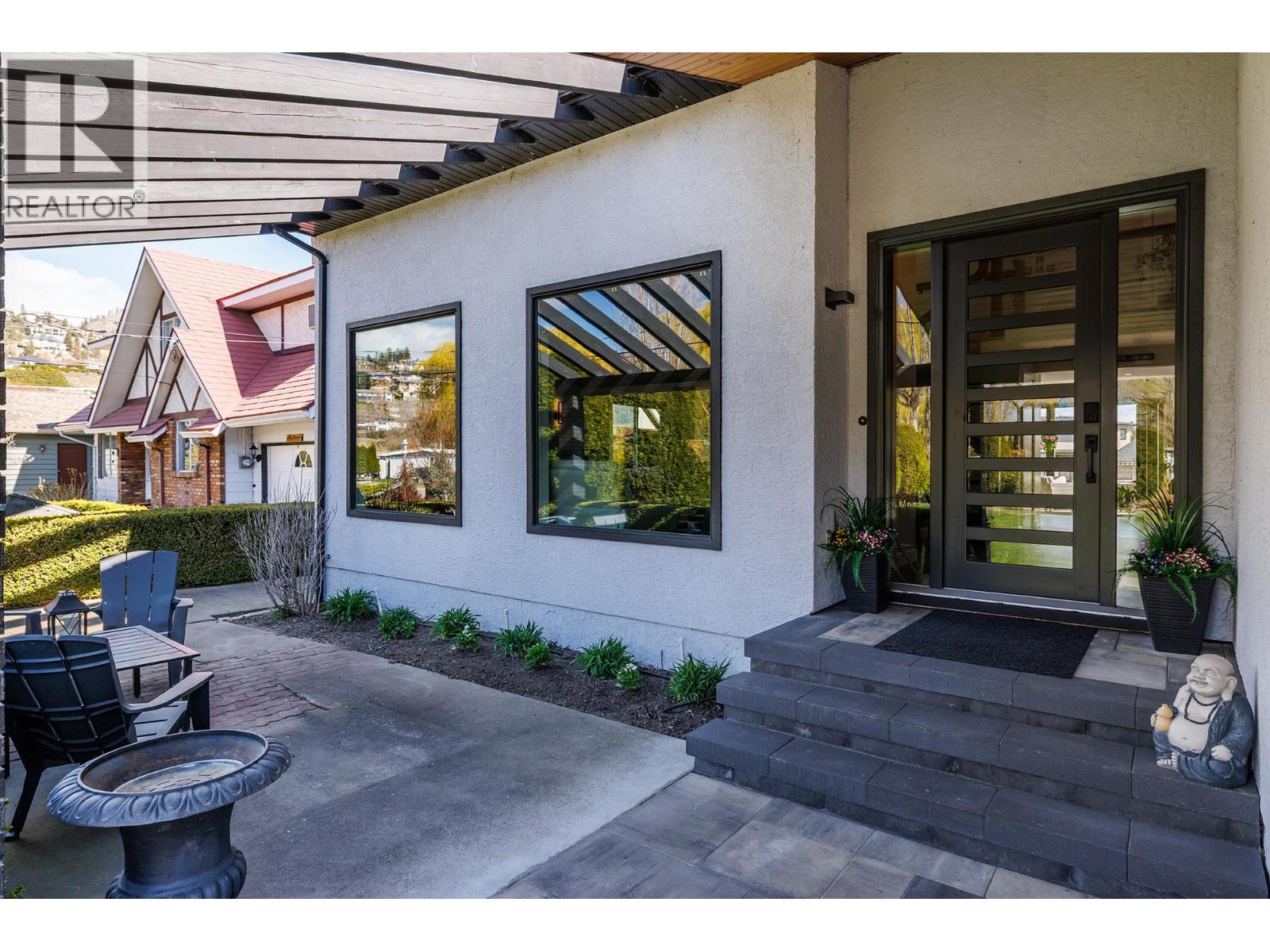 1404 Green Bay Road