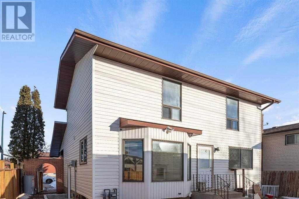 272 Templevale Road NE