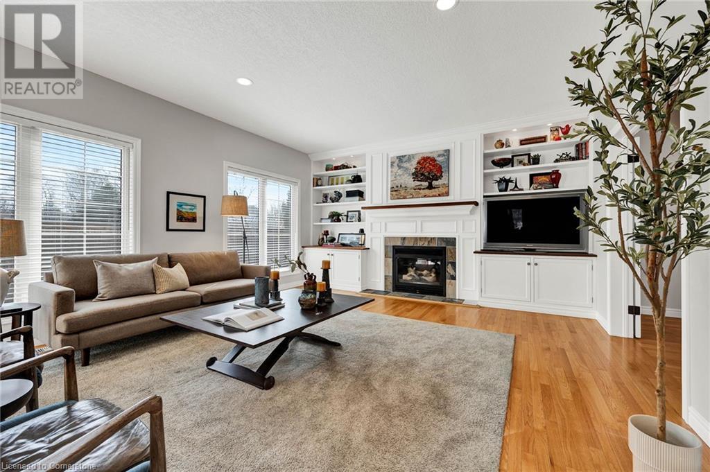 635 HONEYWOOD Place