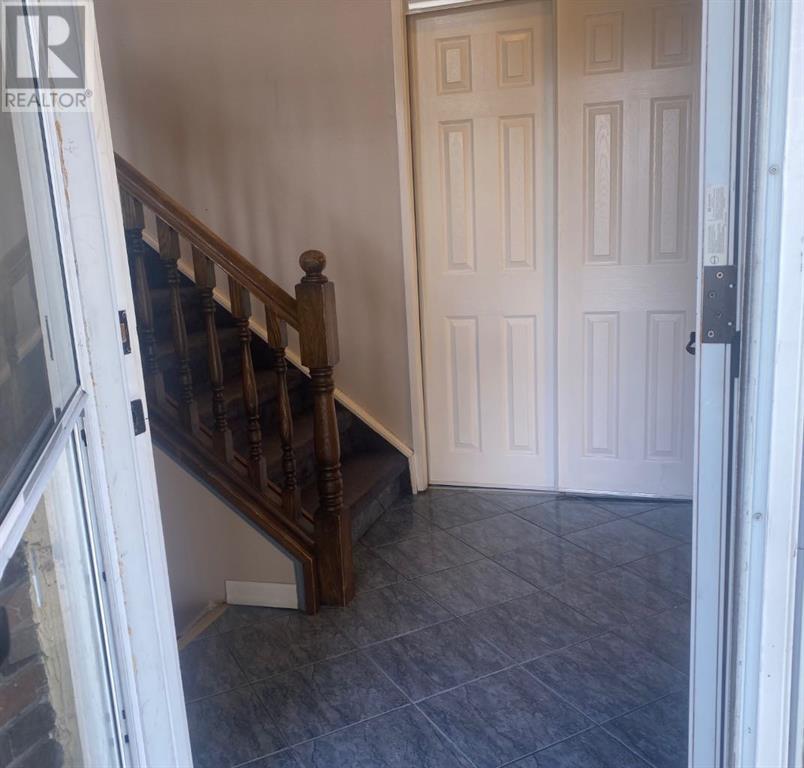 344 Templeview Drive NE