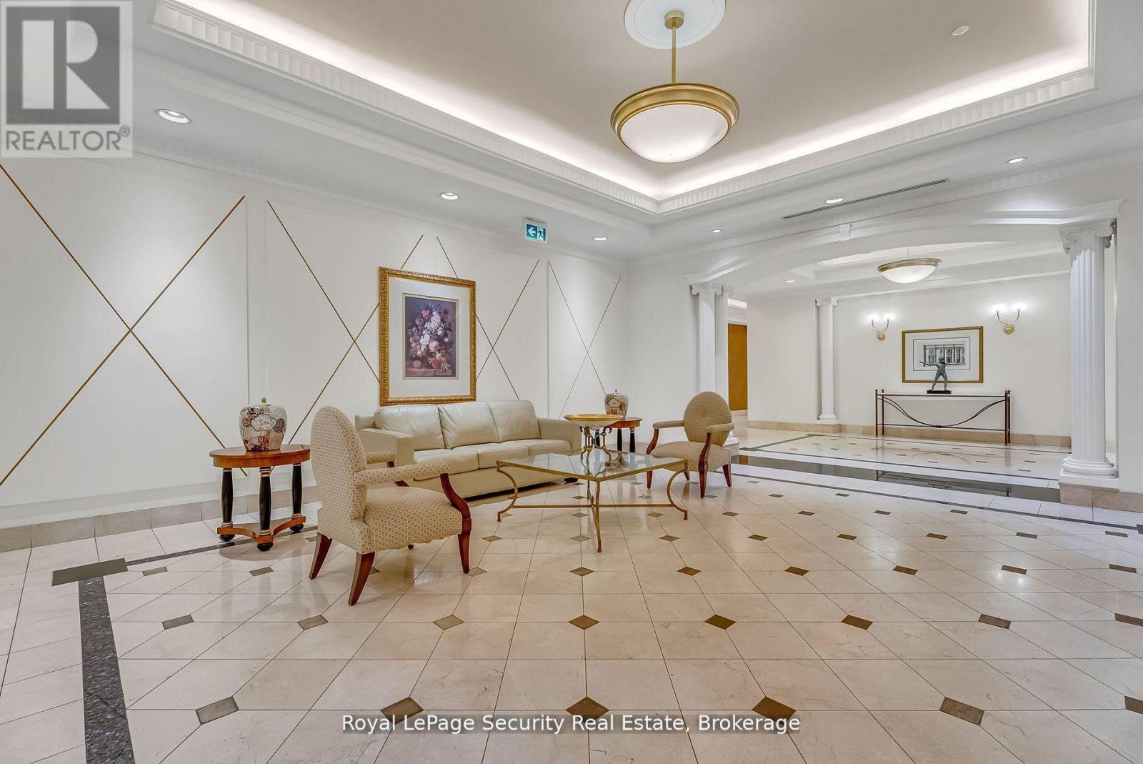 403 - 980 YONGE STREET