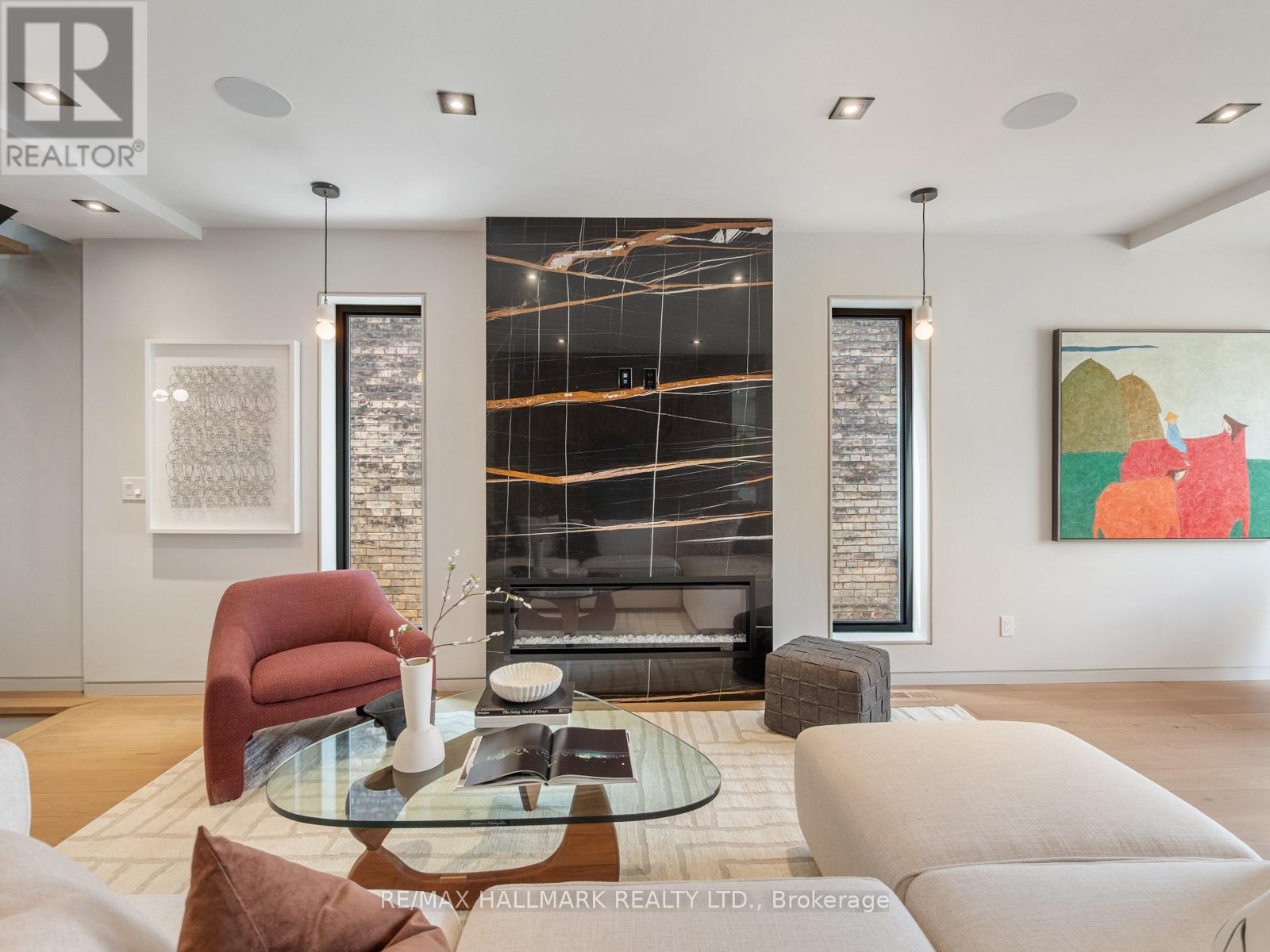 37 GRANDVIEW AVENUE