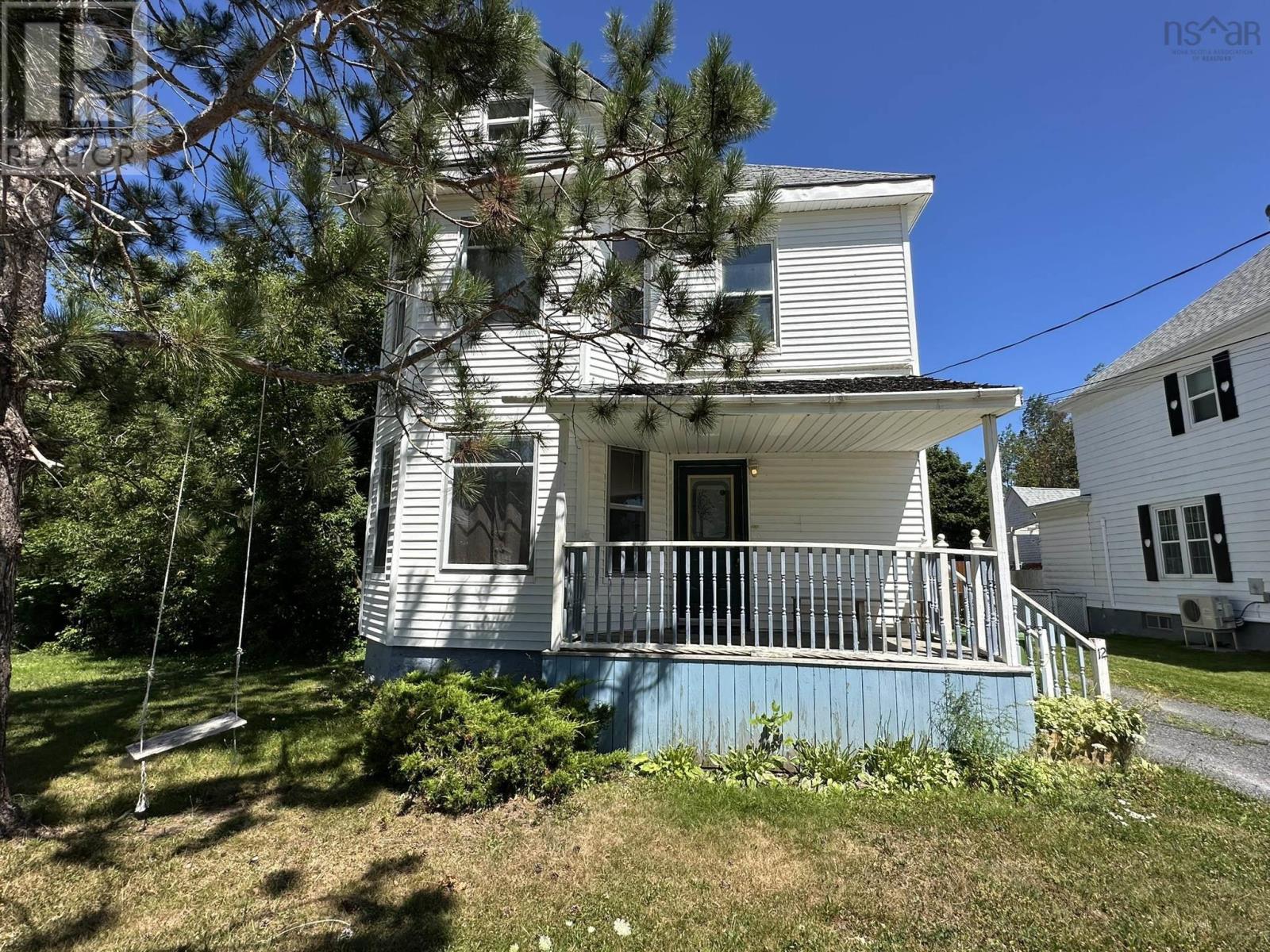 12 Fairview Avenue