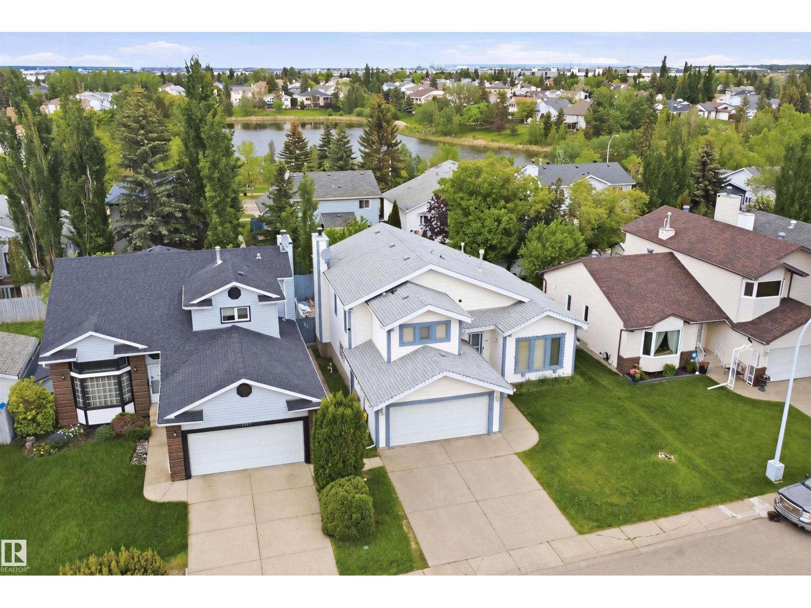 3220 42A AV NW