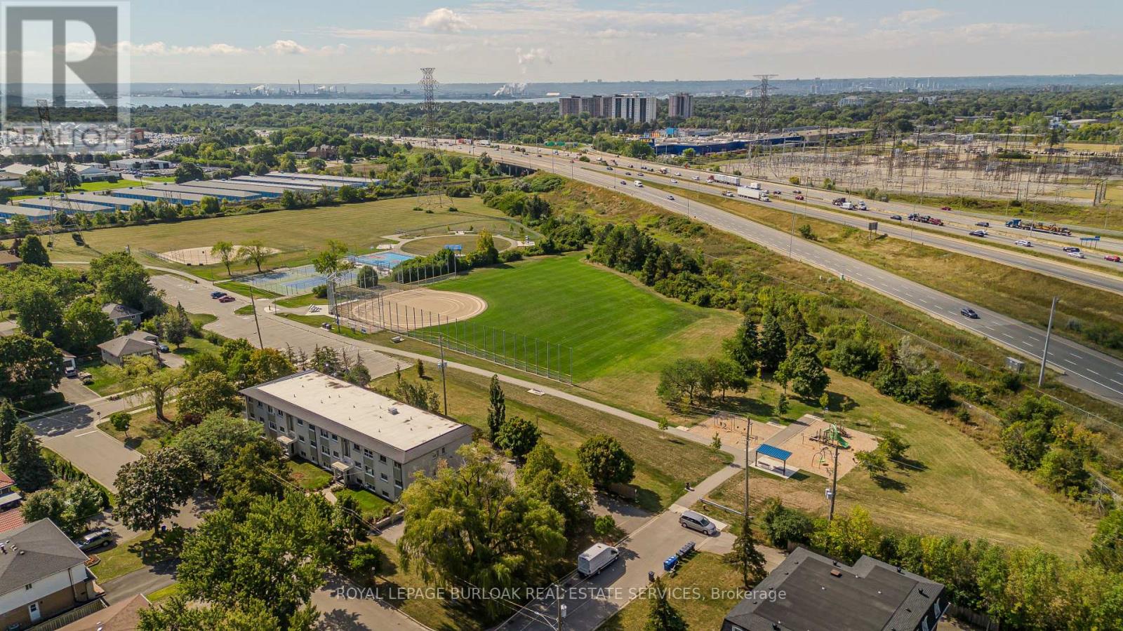 1254 TREELAND STREET