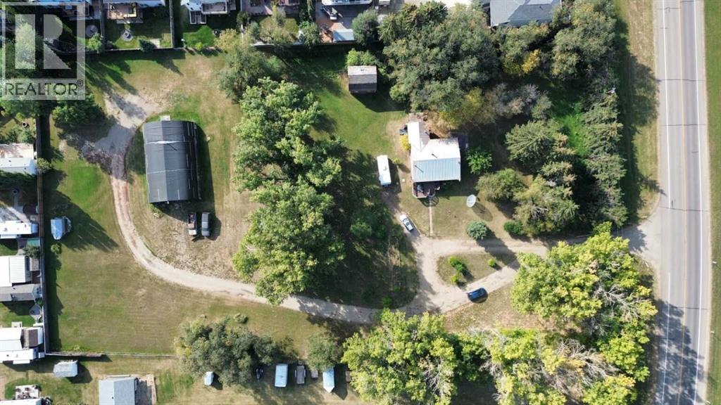 5801 Lakeshore Drive