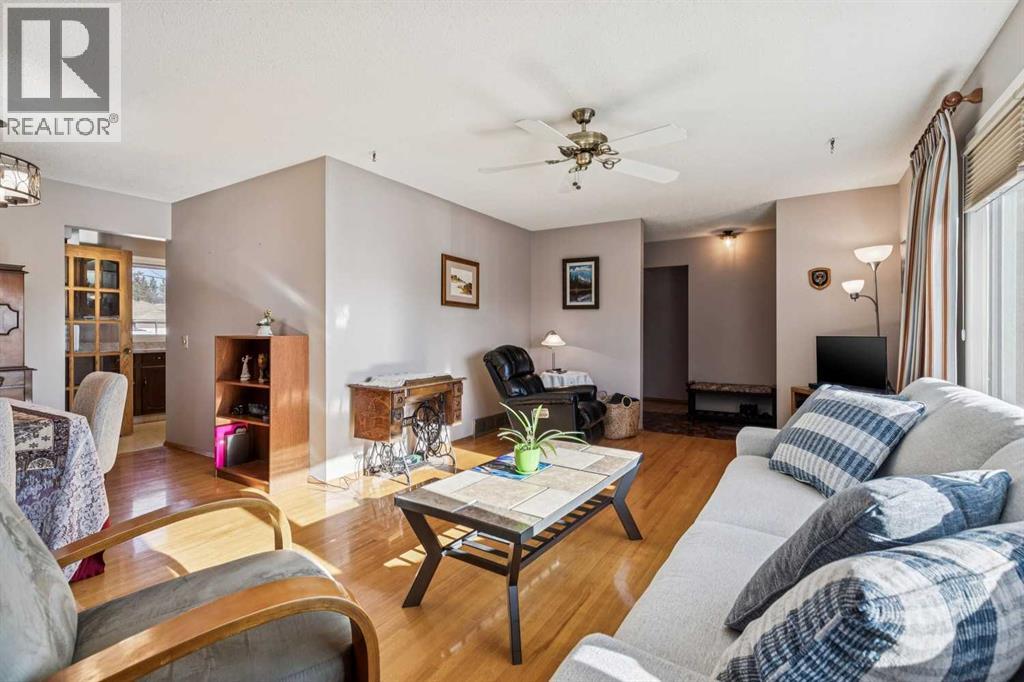 256 Huntridge Road NE