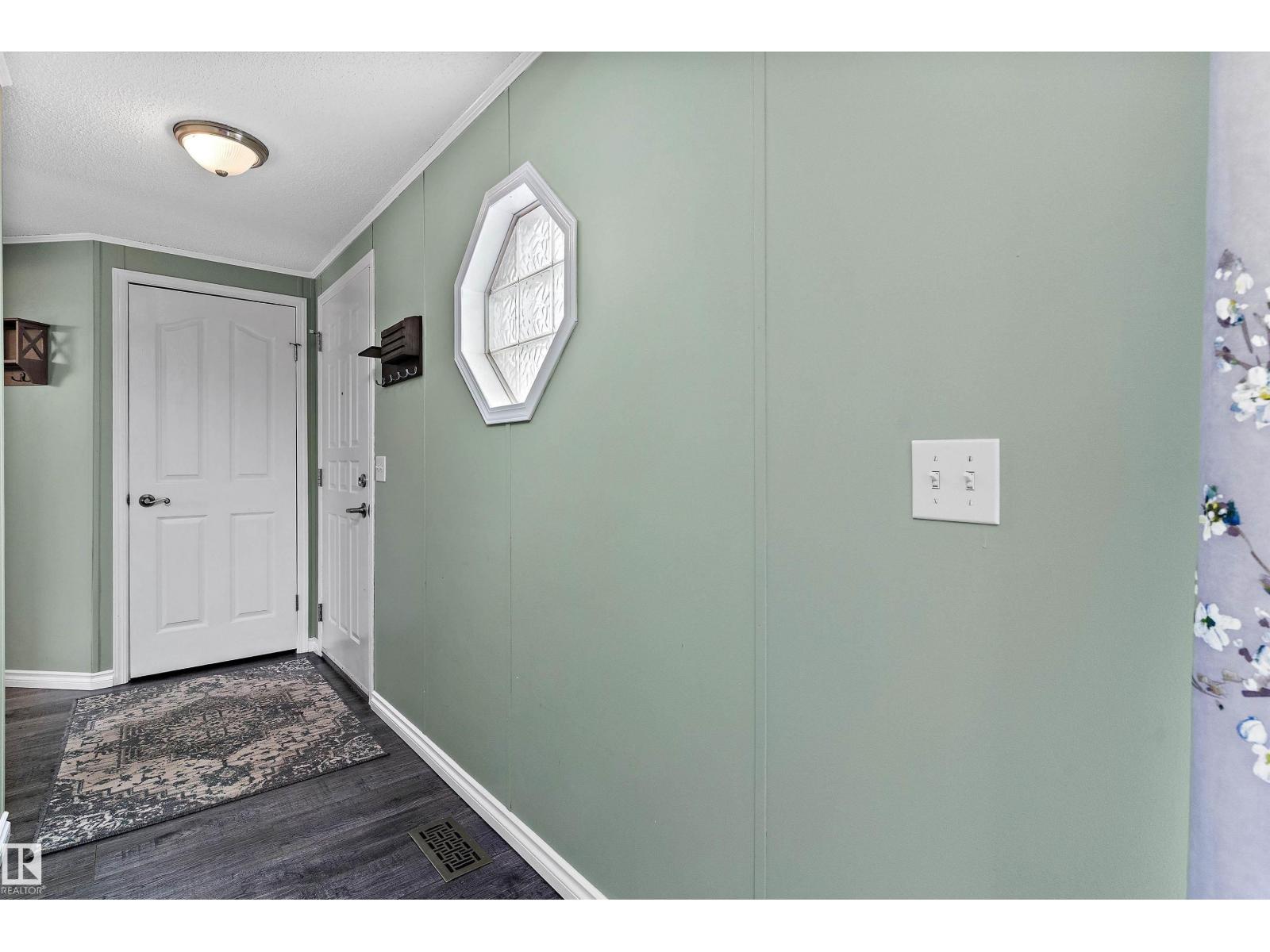 3225 Lakewood CL NW NW