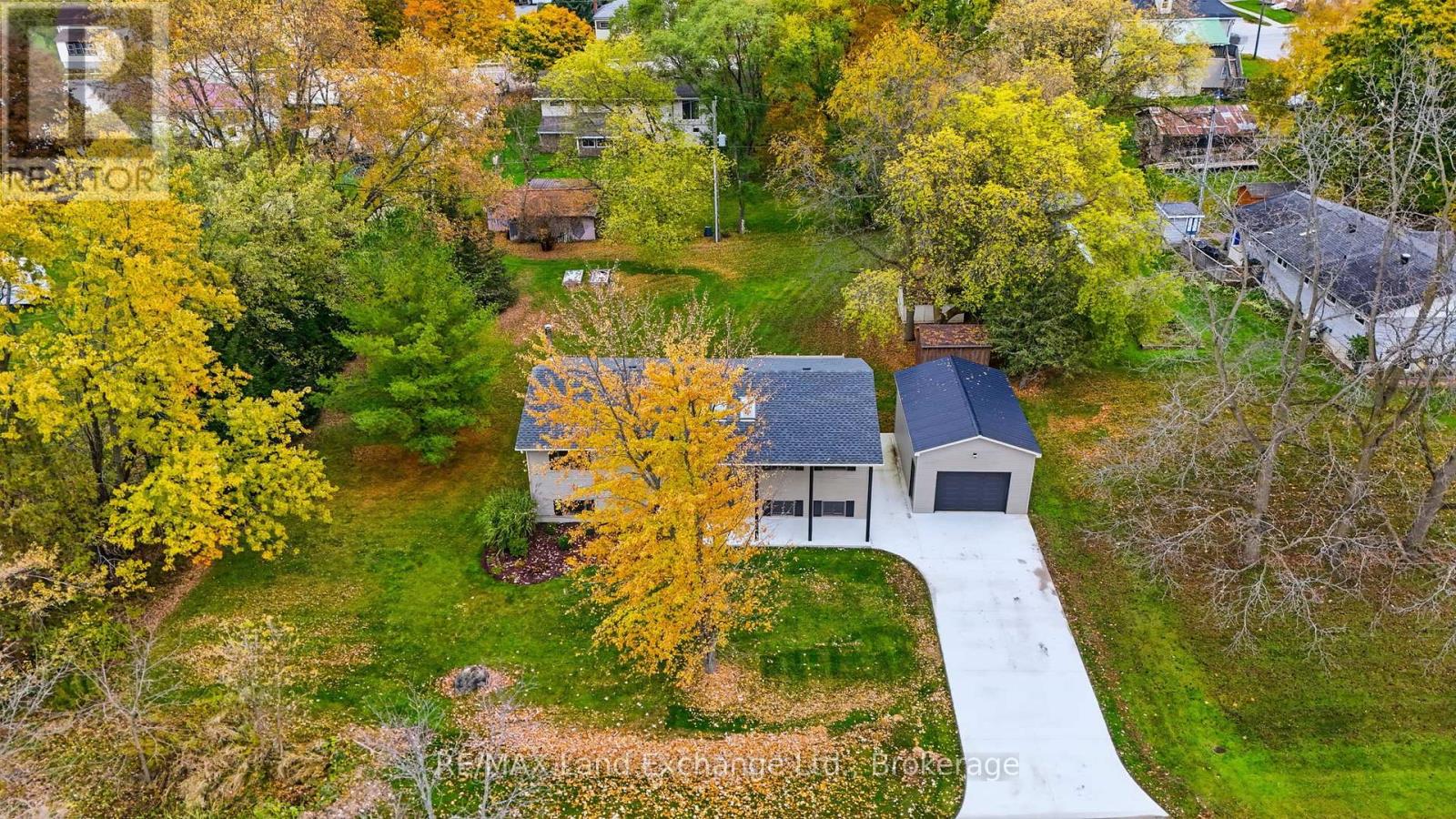 25 DIRSTIEN STREET N