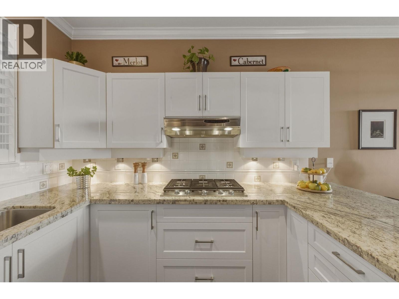 75 2615 FORTRESS DRIVE