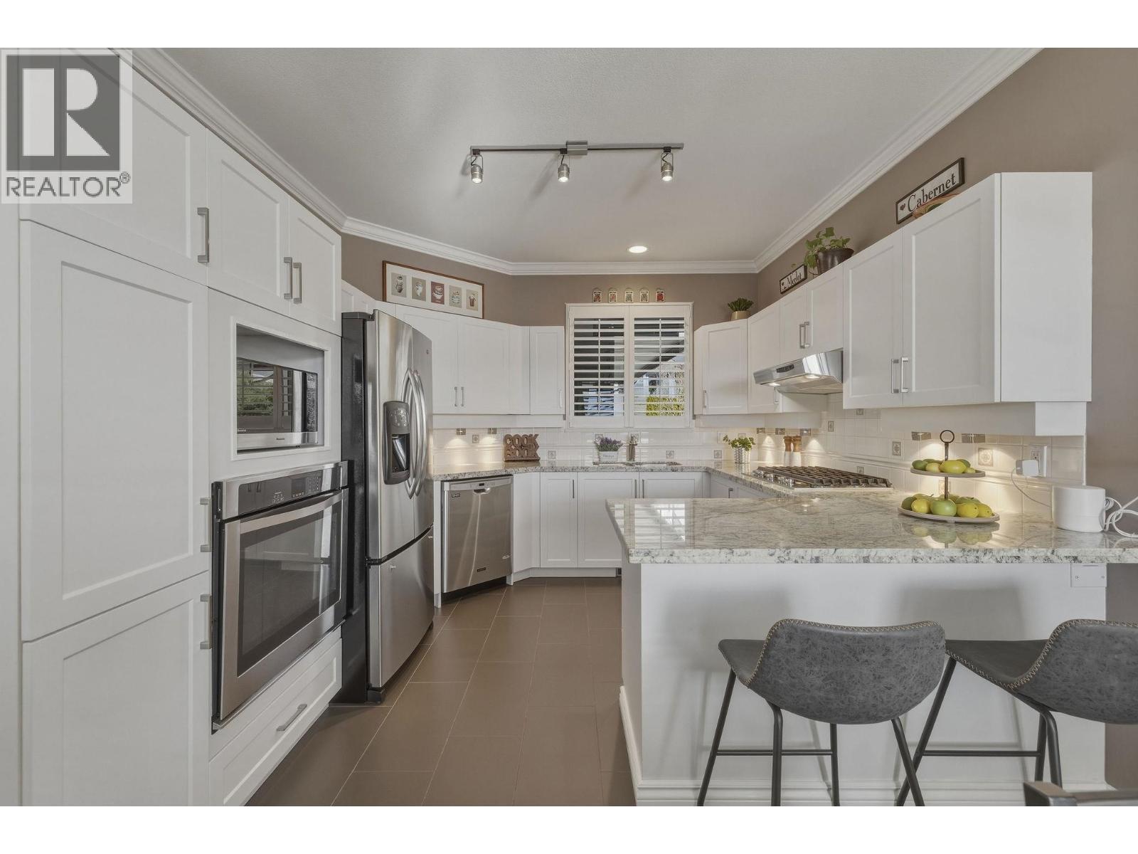 75 2615 FORTRESS DRIVE