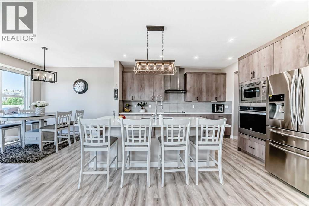 13 Cranbrook Cove SE