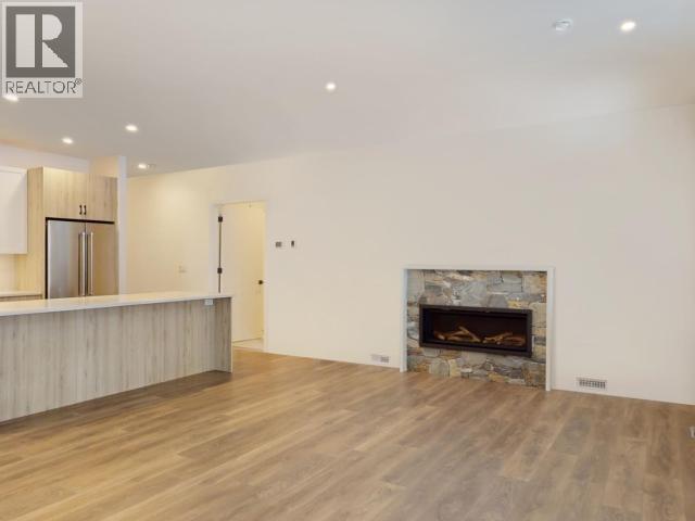 4076 SATURNA AVE