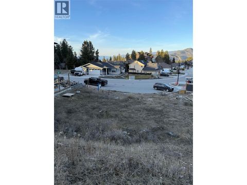 3232 EVERGREEN Drive Penticton BC V2A9A9