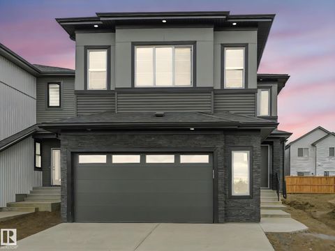 499 Canter Wynd Sherwood Park AB T8H3A9