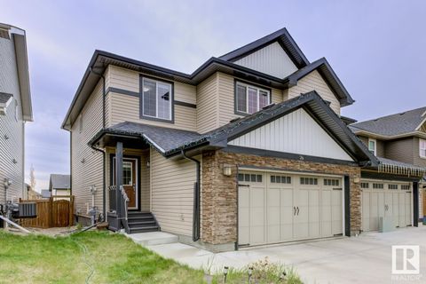 26 AMBLESIDE WY Sherwood Park AB T8H1A5