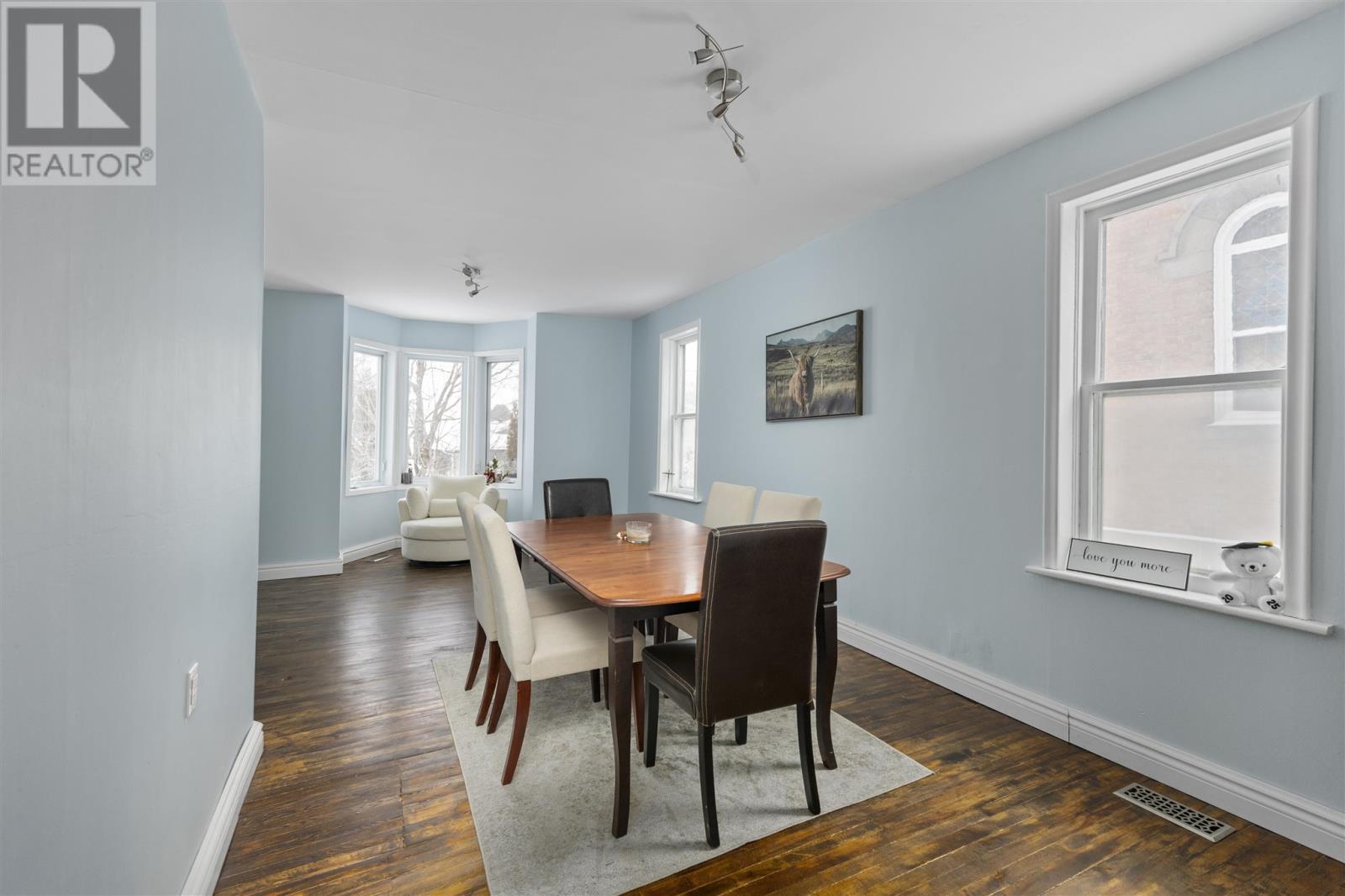 226 Main ST - Photo 4