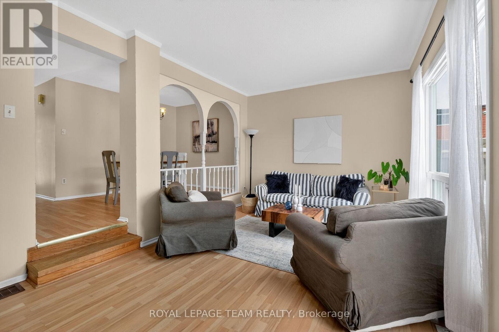 1993 FALKIRK CRESCENT