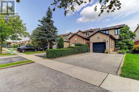 709 GREYCEDAR CRESCENT Mississauga (Rathwood) ON L4W3J4