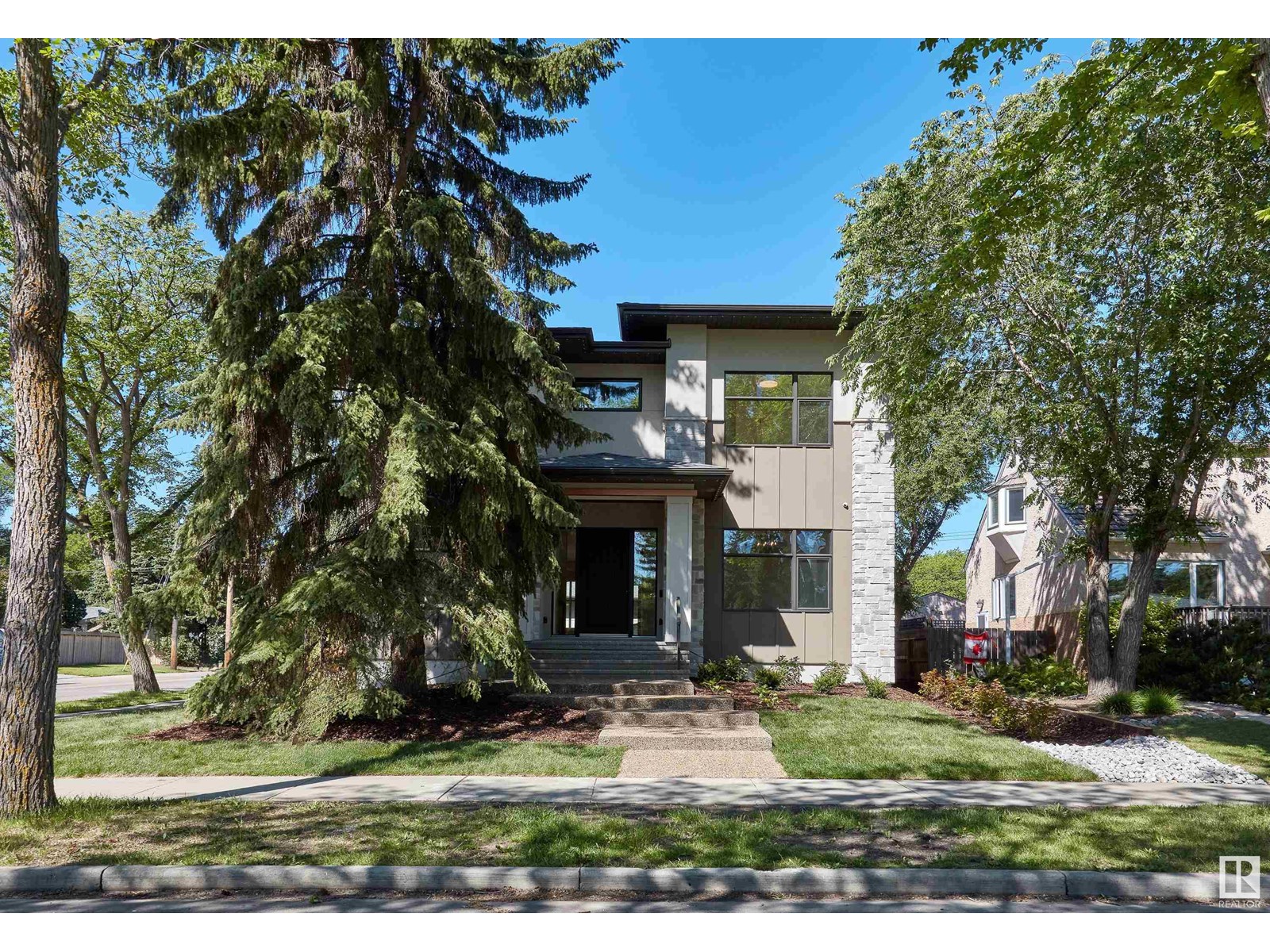 9704 146 ST NW