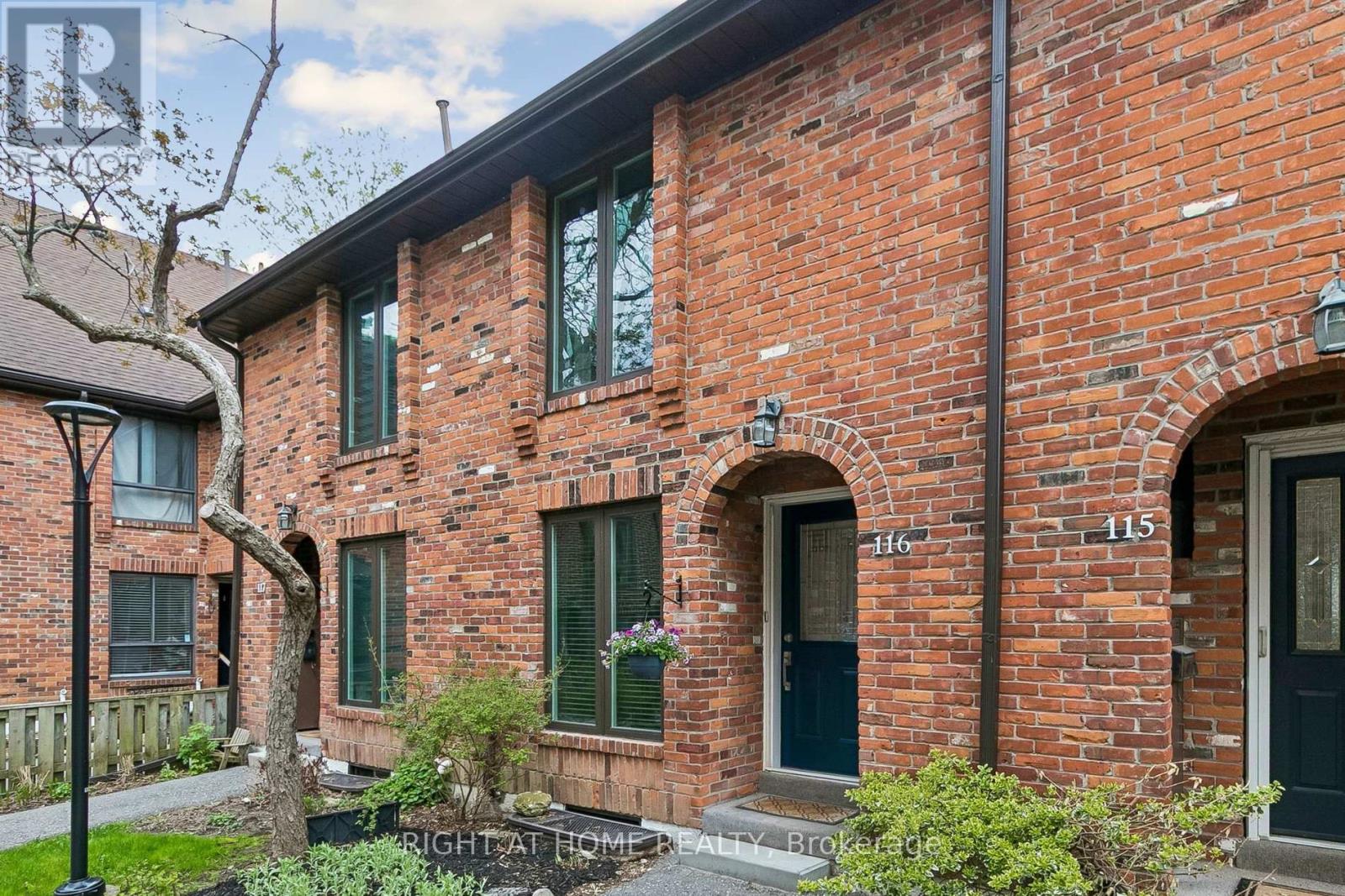 116 - 26 LIVINGSTON ROAD