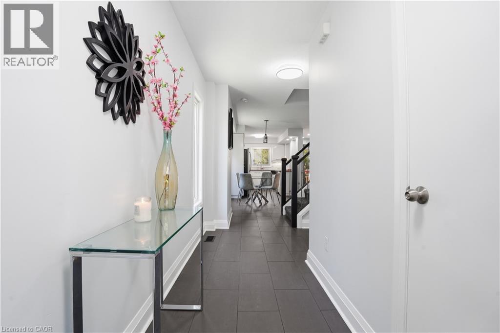 7 UPPER MERCER Street Unit# G30