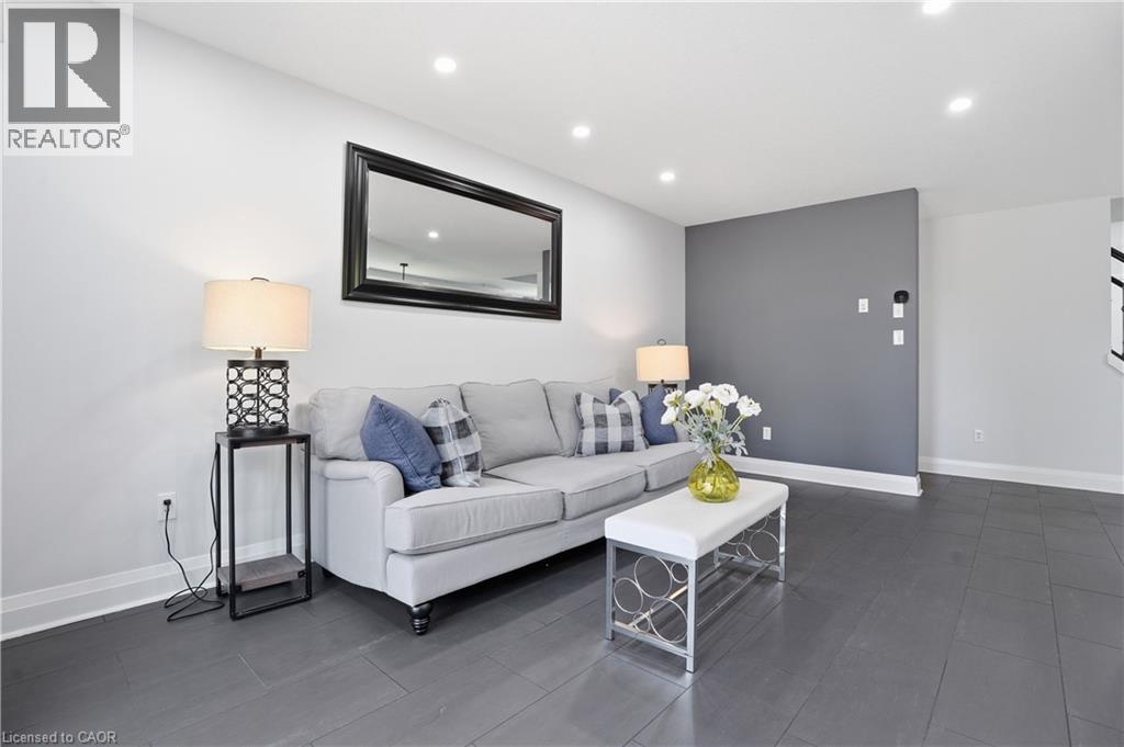 7 UPPER MERCER Street Unit# G30