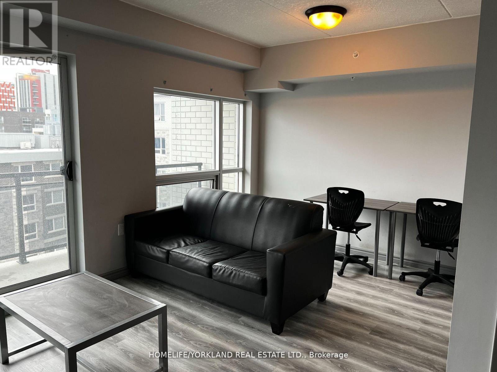 G612 - 275 LARCH STREET