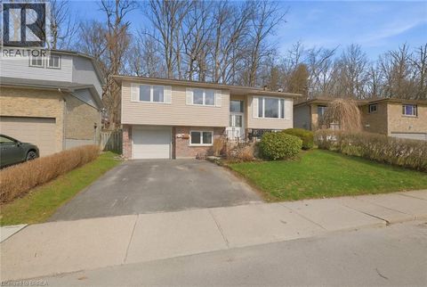 147 FOREST Road Brantford ON N3S7L5