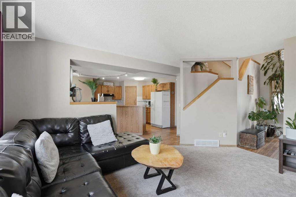 11 Somerglen Place SW