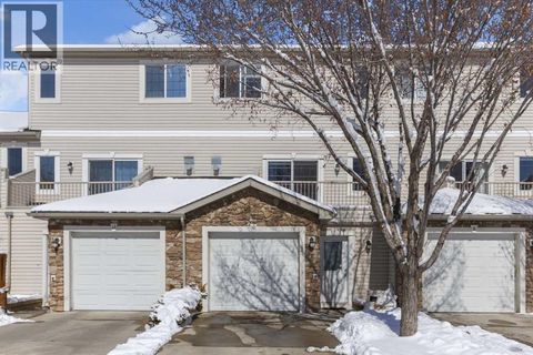 10 West Cedar Rise SW Calgary AB T3H5G8