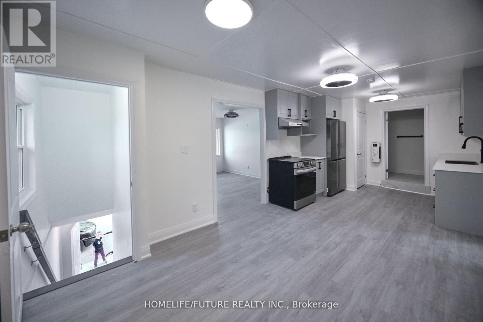 2 UNIT (C) - 15946 COUNTY ROAD