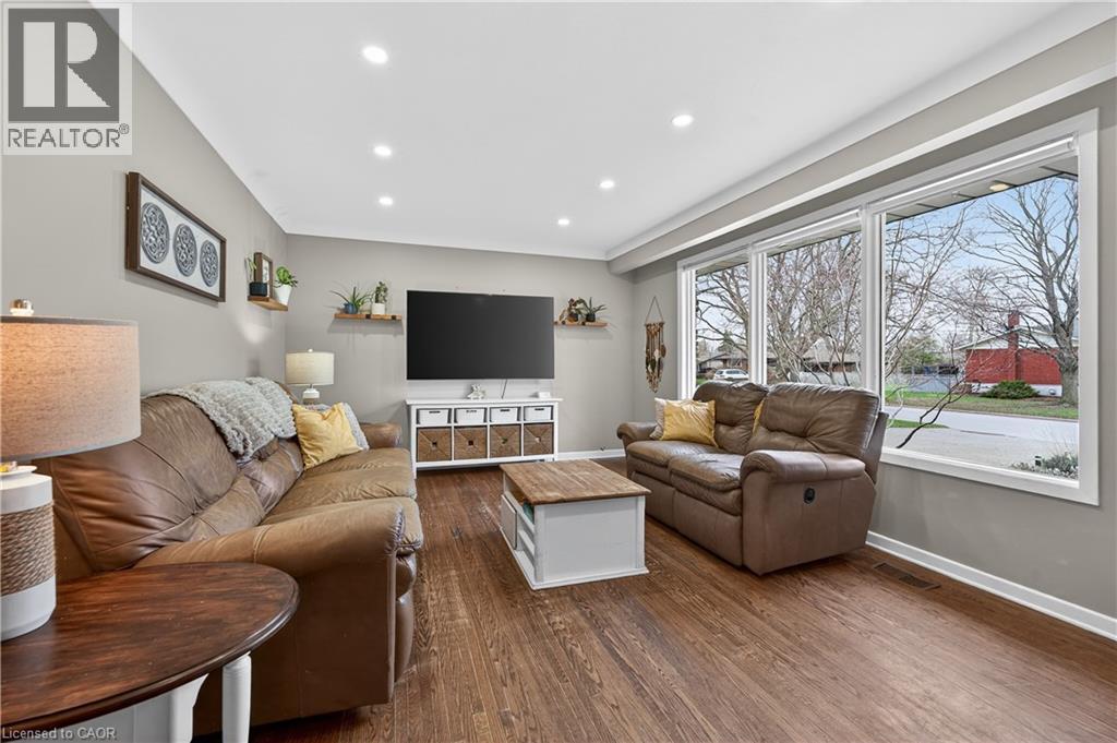 79 PRINCE CHARLES Drive