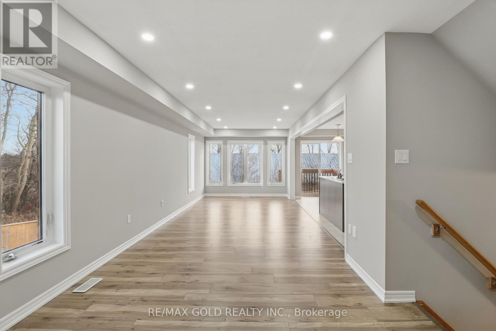 28 - 755 LINDEN DRIVE