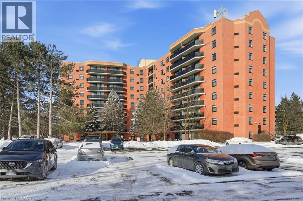 9 BONHEUR Court Unit# 808