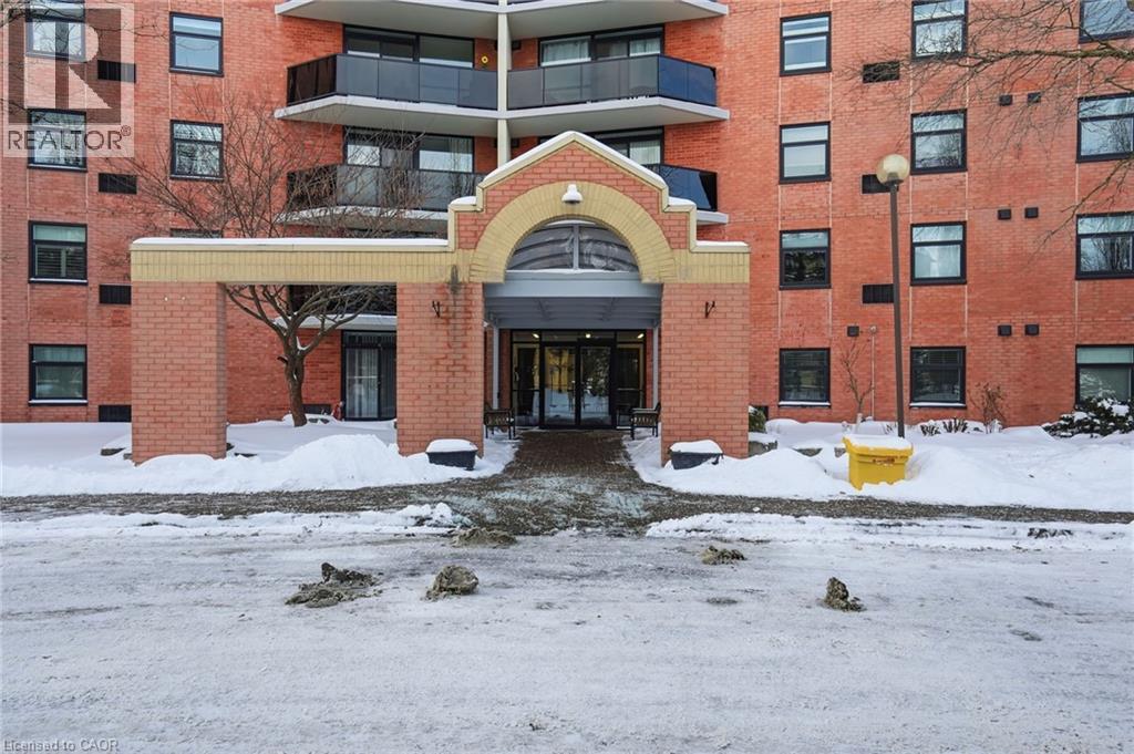 9 BONHEUR Court Unit# 808