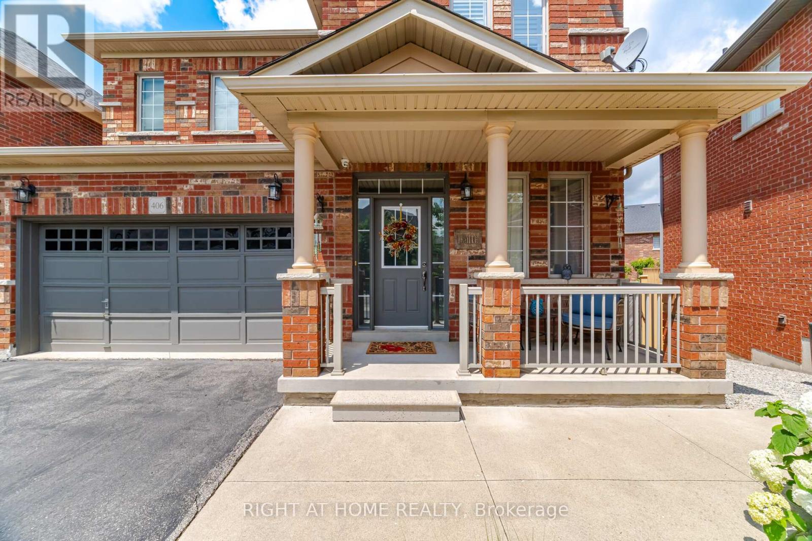 406 CHANDLER CRESCENT