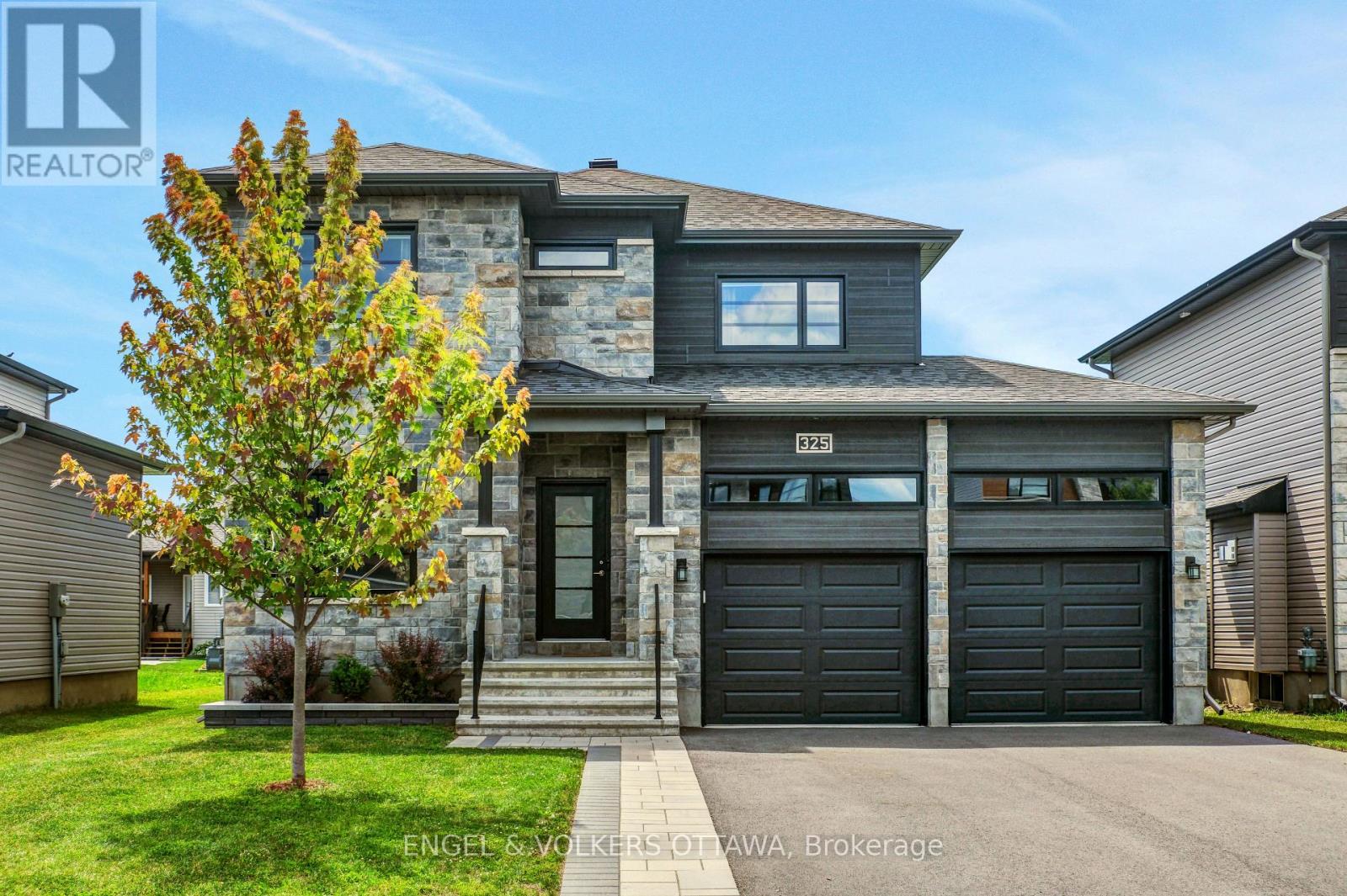 325 MOONLIGHT DRIVE