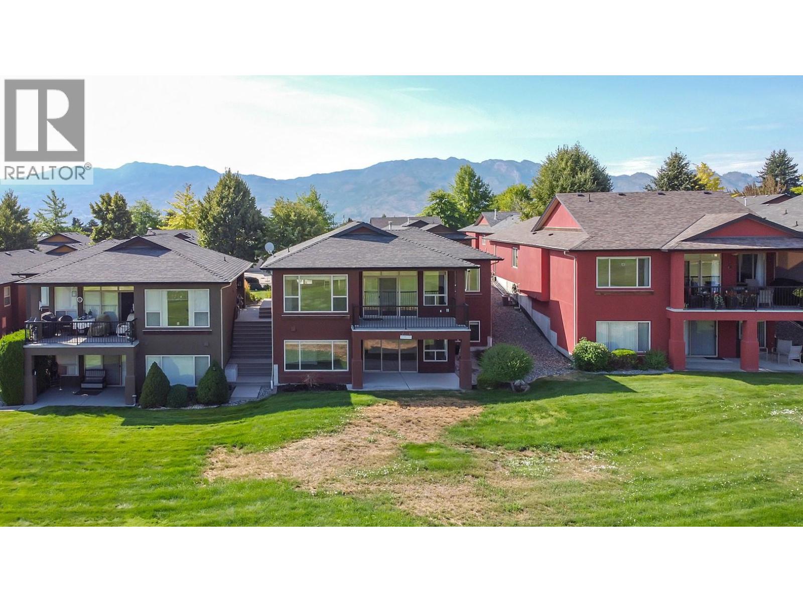 2302 Pine Vista Place