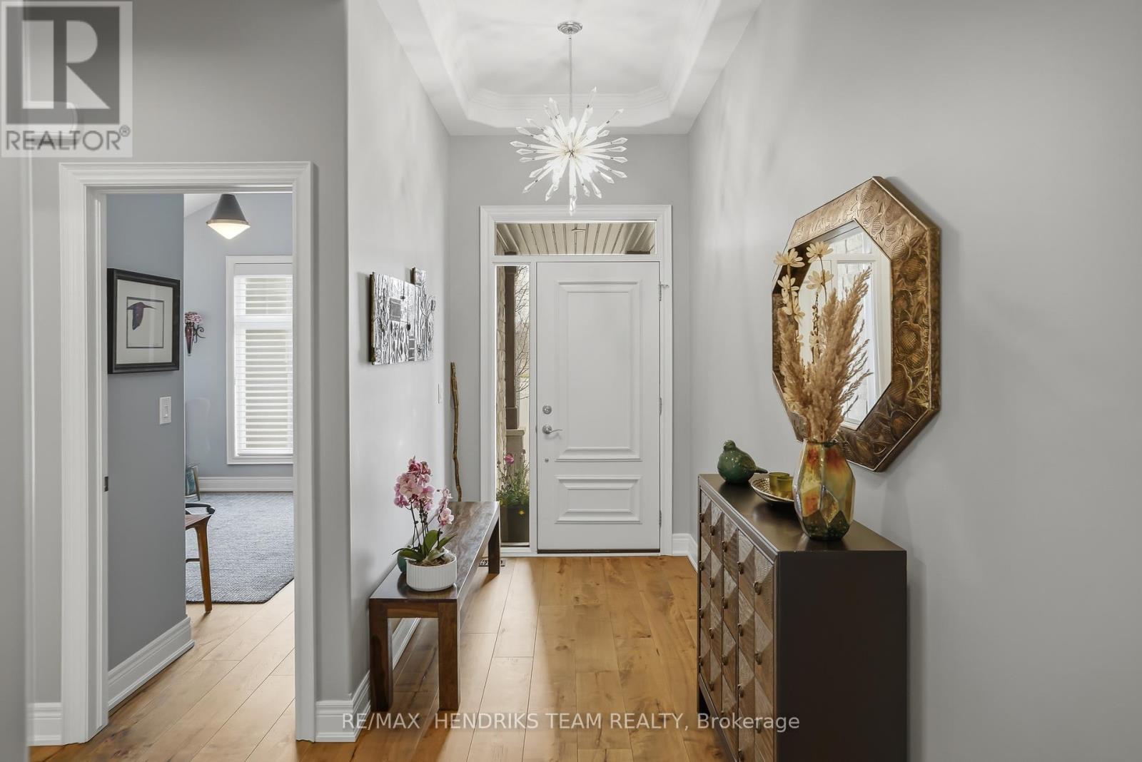 5 - 180 PORT ROBINSON ROAD